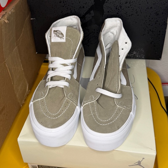 Vans
Old skool
Platform - Picture 5 of 5